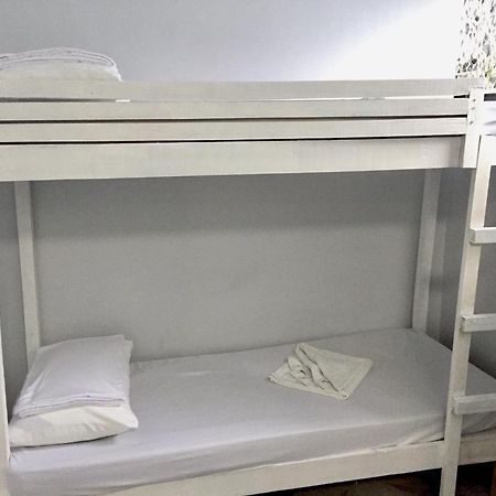 Ziet Hotel Mambajao Zimmer foto